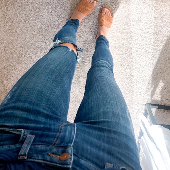 Joe’s Jeans Skinny Jeans - Picture 2 of 16